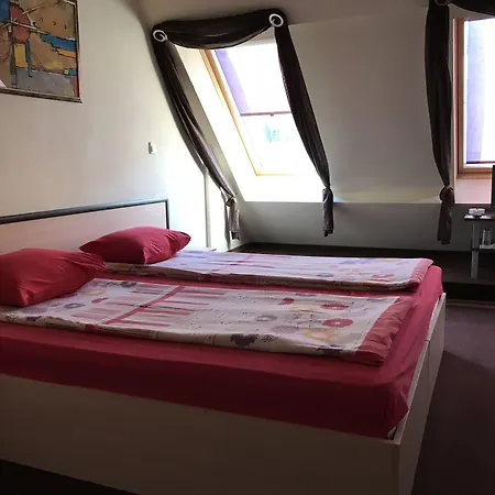 - Restaurant Chairite Hotel