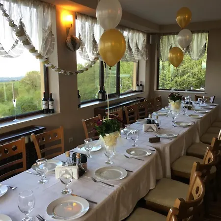 - Restaurant Chairite * Sofie