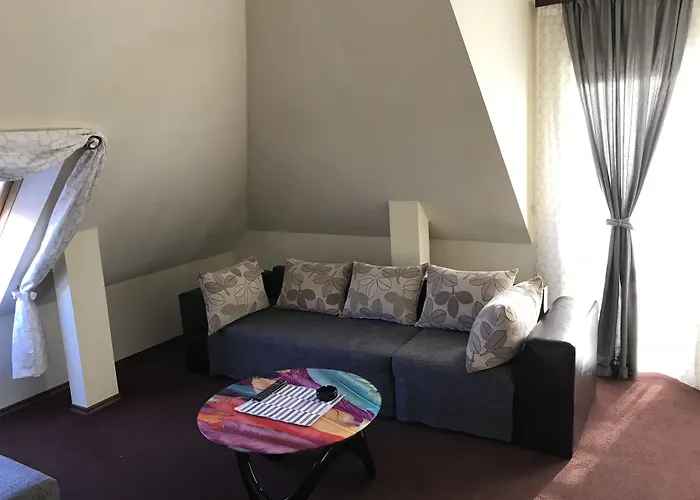 - Restaurant Chairite *